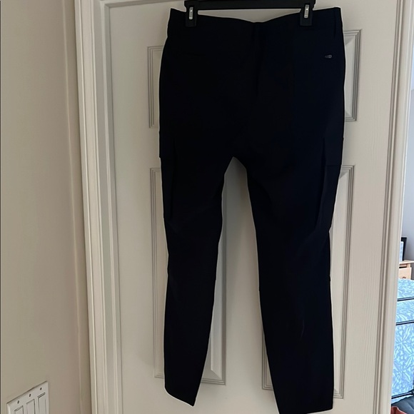 Vuori Meta Cargo Pants - Picture 5 of 6